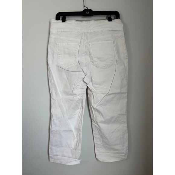 Gloria Vanderbilt, All Around Slimming Effect White Cropped Pants size 10 petite - Picture 3 of 6